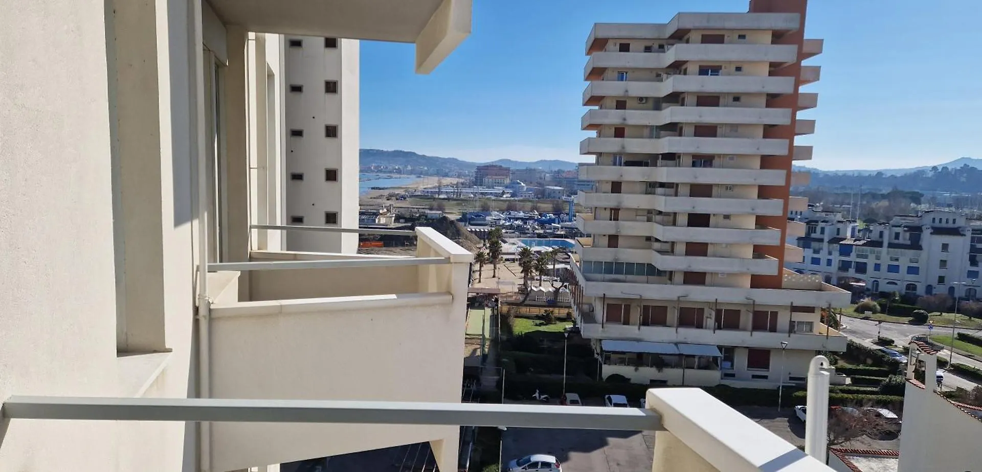 Lamar Suites Seafront Apartments Misano Adriatico 0*,  Italie