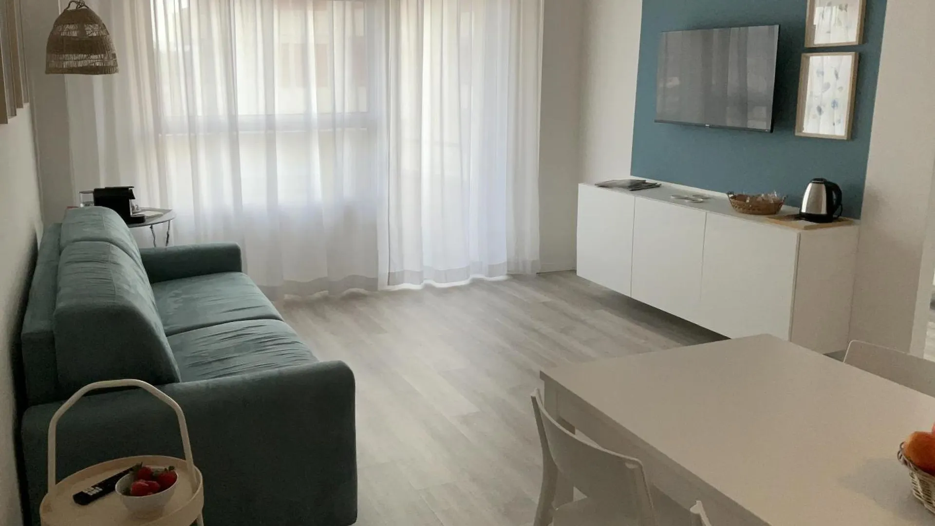 Lamar Suites Seafront Apartments Misano Adriatico