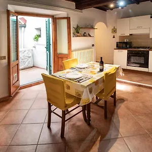  Appartamento Virgilio's House + Internal Court Italia